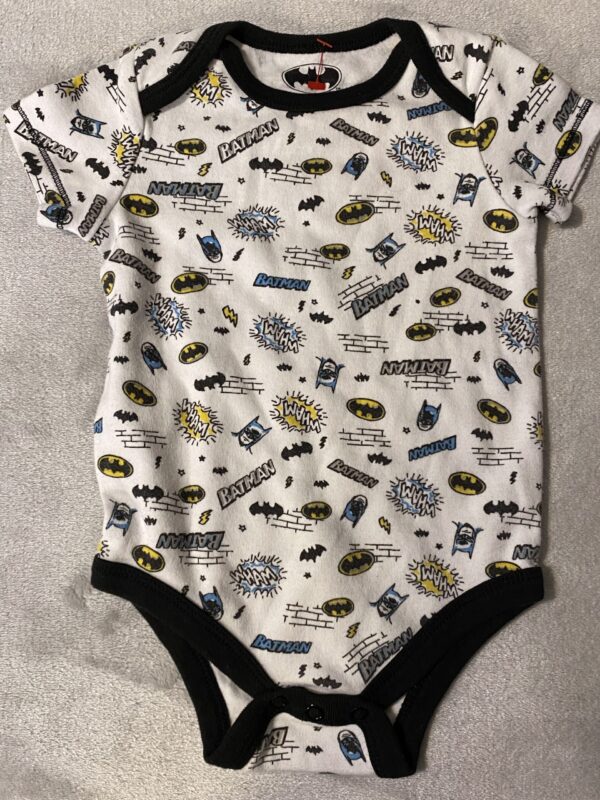 Batman / Comic Onesie / 6-9 months / Good Condition